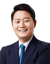 의원 김성수 사진