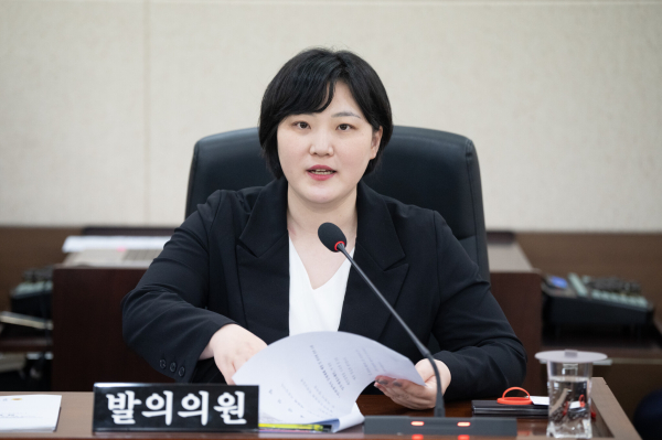 인천시의회 이단비 의원, 75세 이상 노인 시내버스 무료화 추진 이미지 2