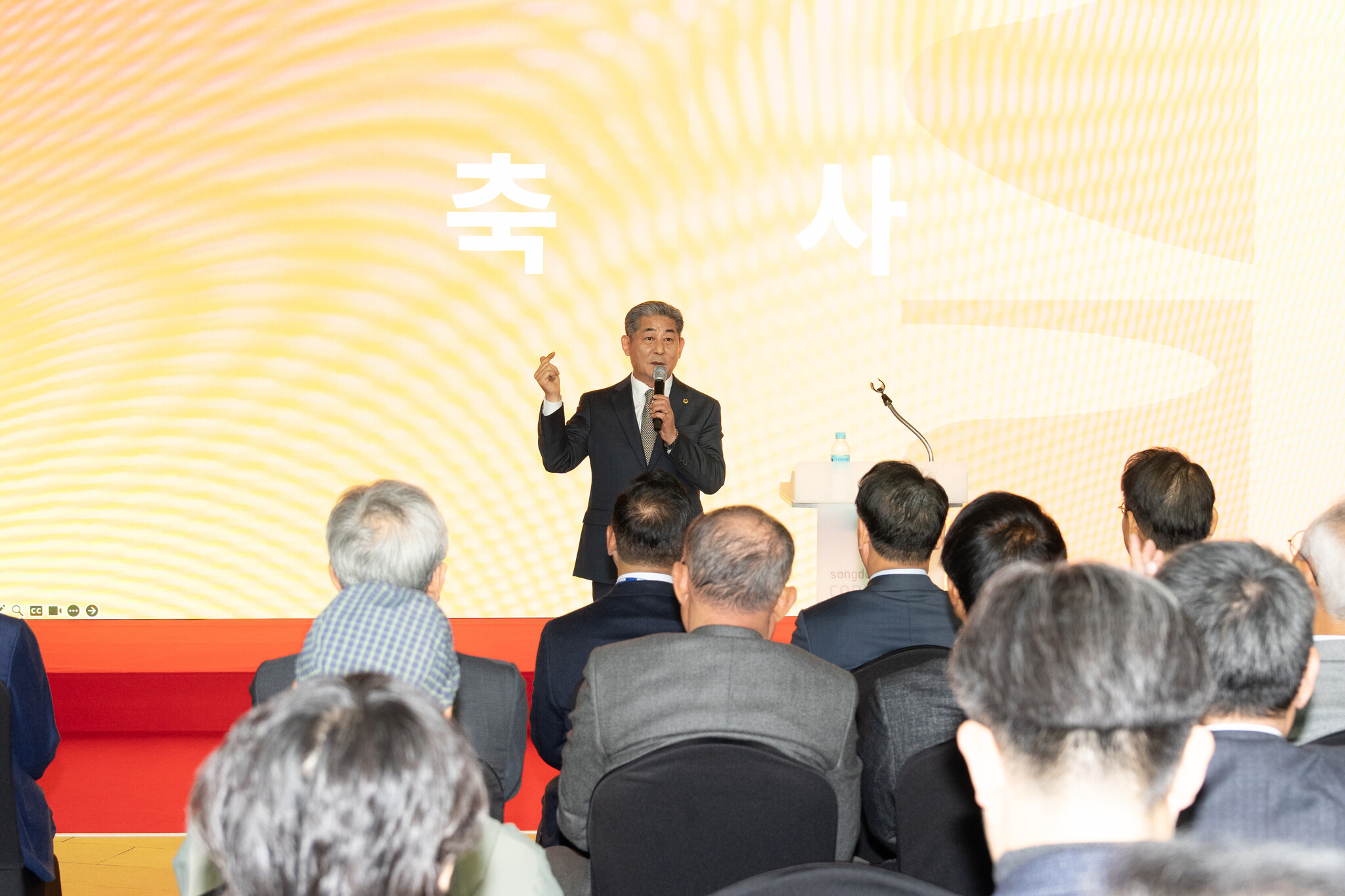 인천시의회 정해권 의장, ‘인천아트쇼 2025’ 참석 이미지 2