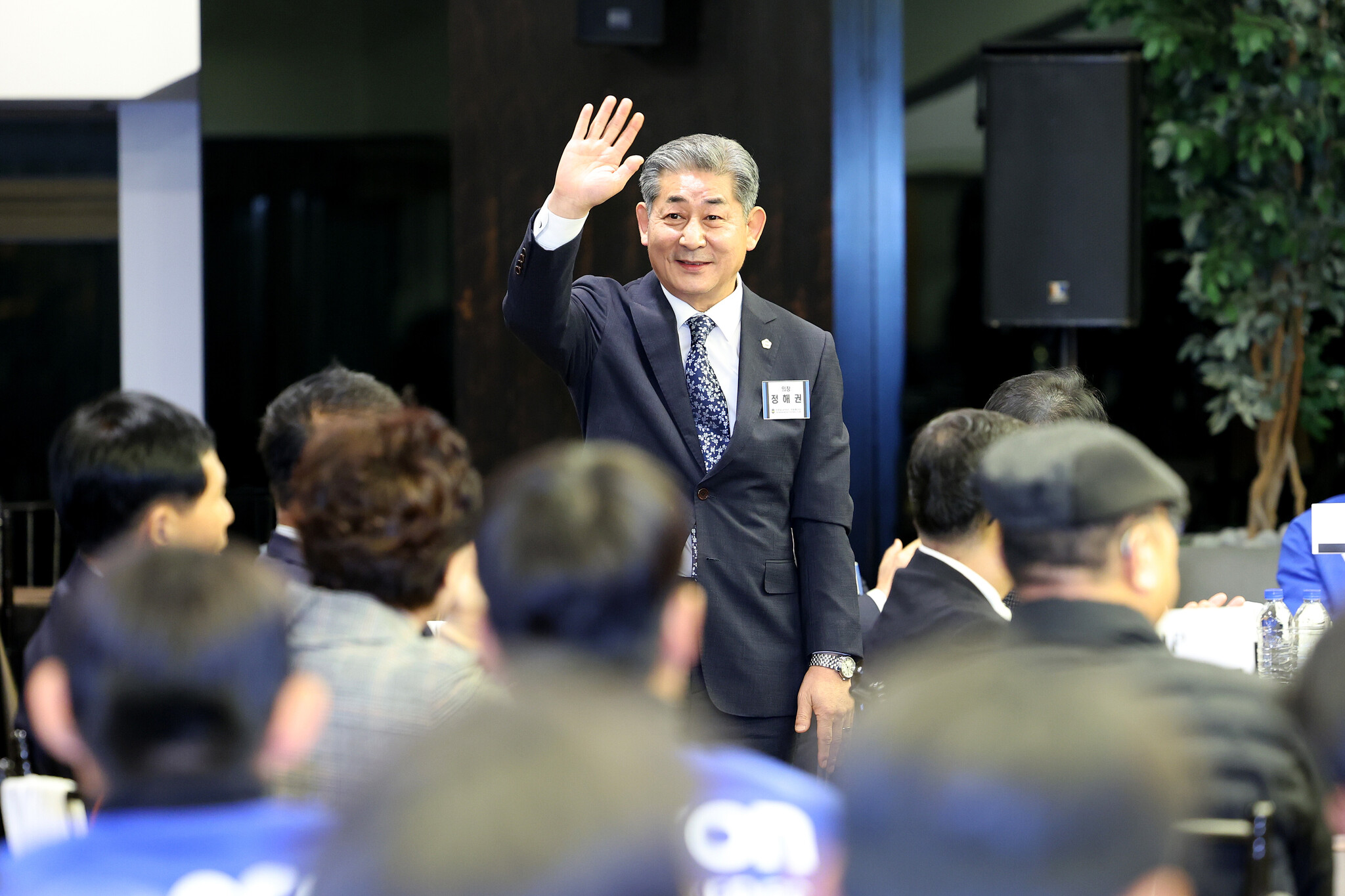 인천시의회 정해권 의장, 인천유나이티드 2025 K리그2 우승 축하 이미지 4