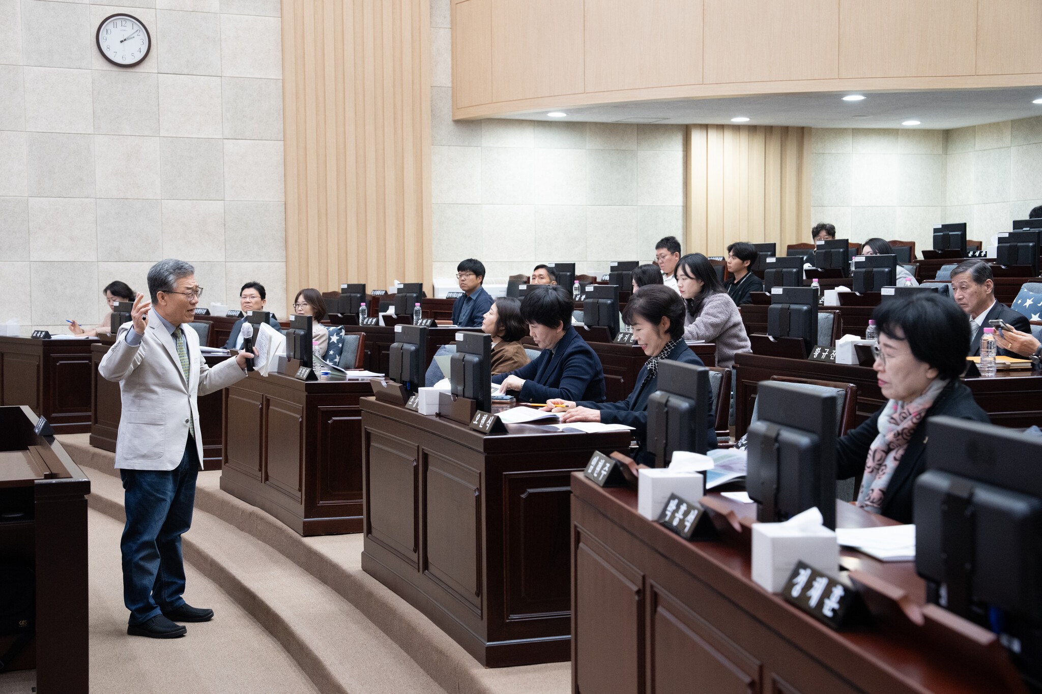 인천시의회, 행정사무감사 앞두고 실무역량 강화 이미지 3