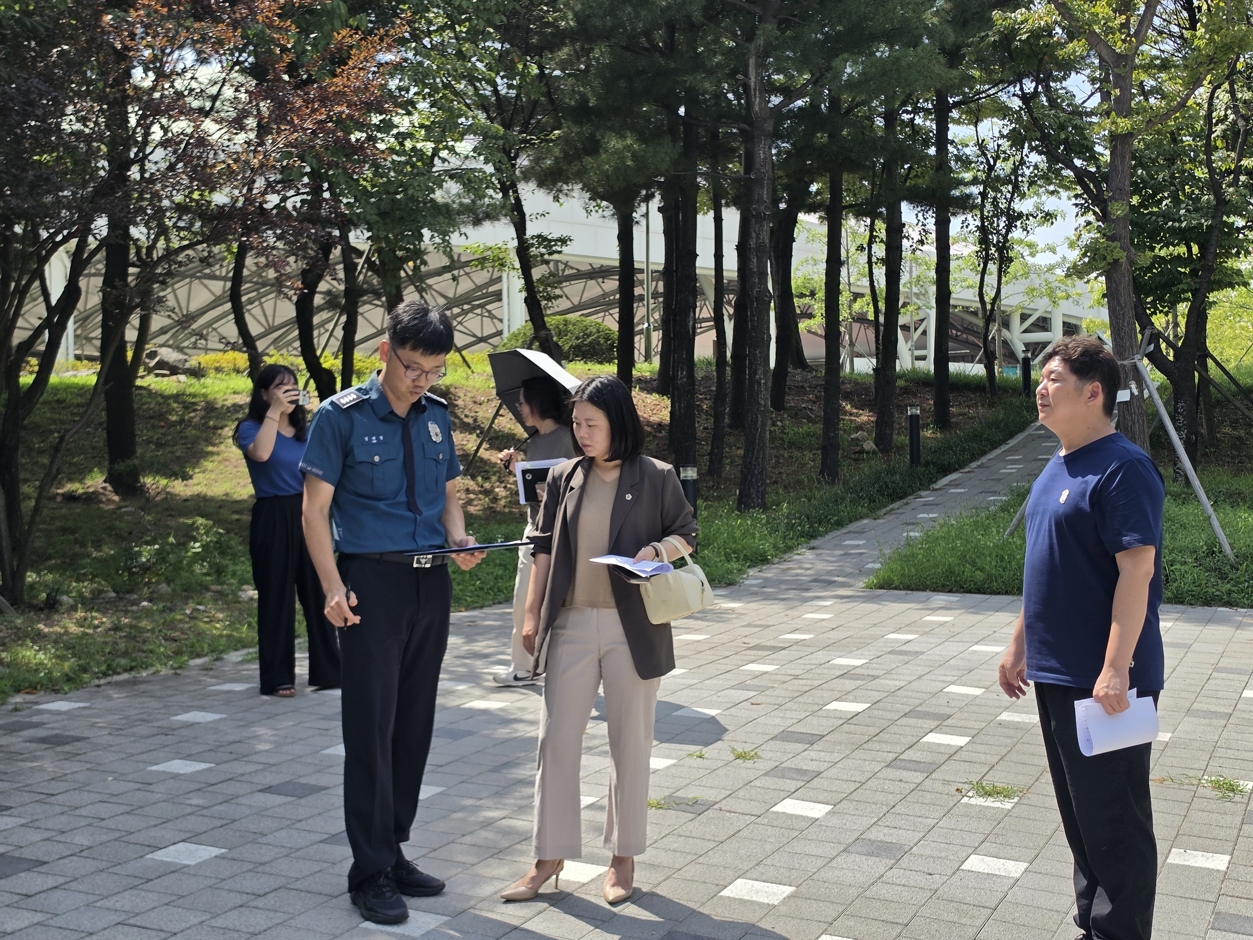 인천시의회 정보현 의원, 자율방범대 초소 설치를 위한 현장 방문 이미지 3