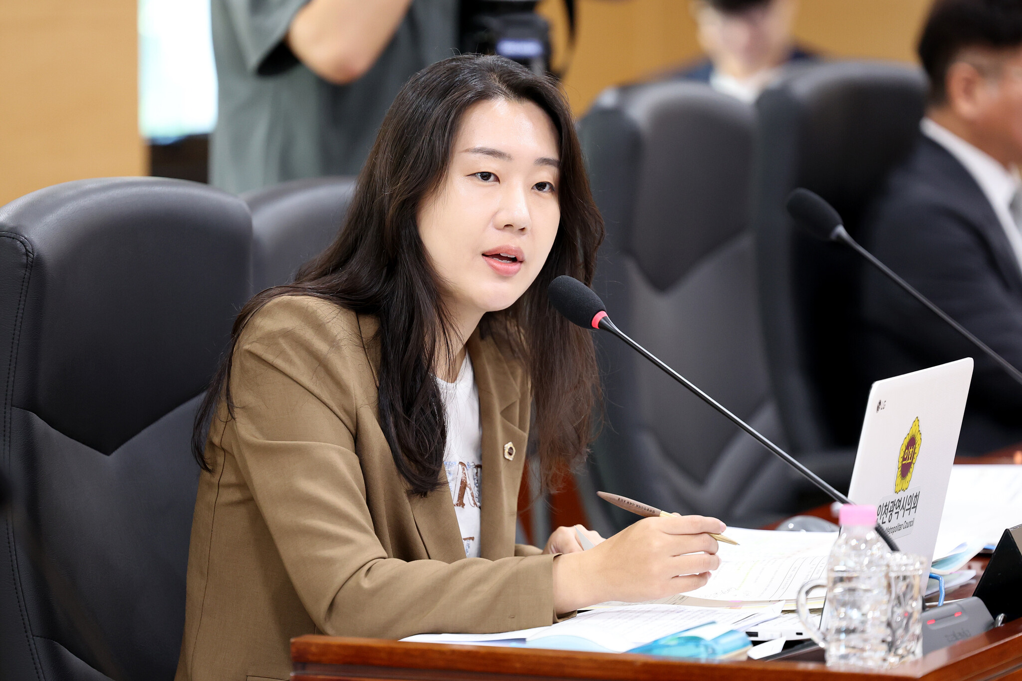 인천시의회 조민경 의원, 송도 아직 개발 중인데 미래 개발재원까지 인천시 저금통처럼 쓰나 이미지 2