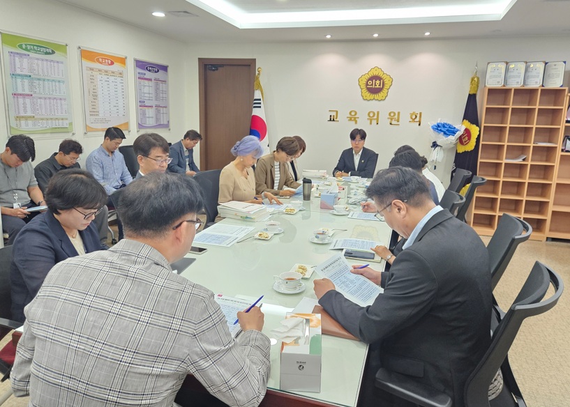 인천시의회 교육위, 쿠팡 화재 관련 학교임시주거시설 지원 대책 청취 이미지 2