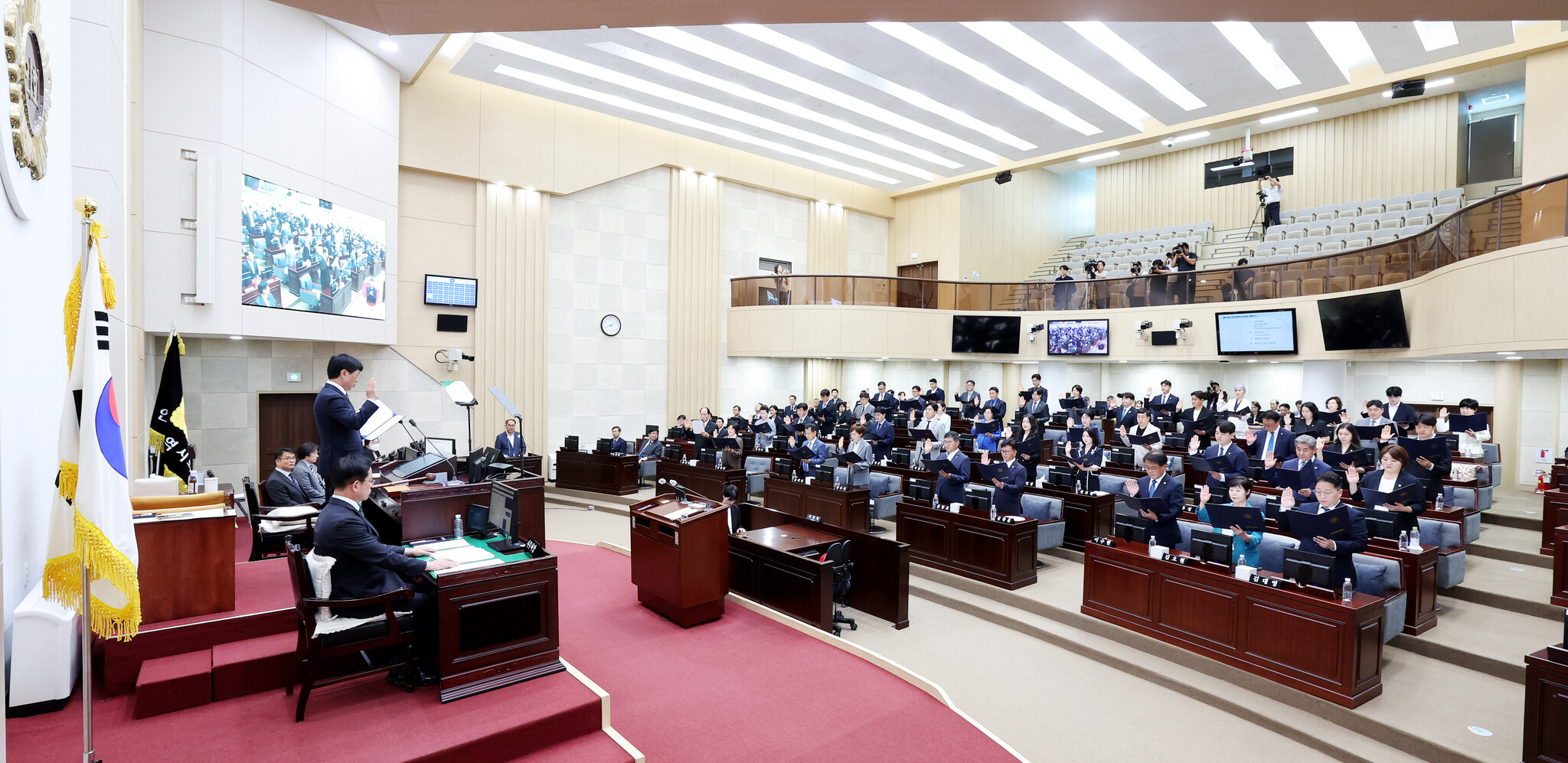 인천시의회, 시민 중심 의정의 새로운 출발, 지역사회와 함께 다짐 이미지 2
