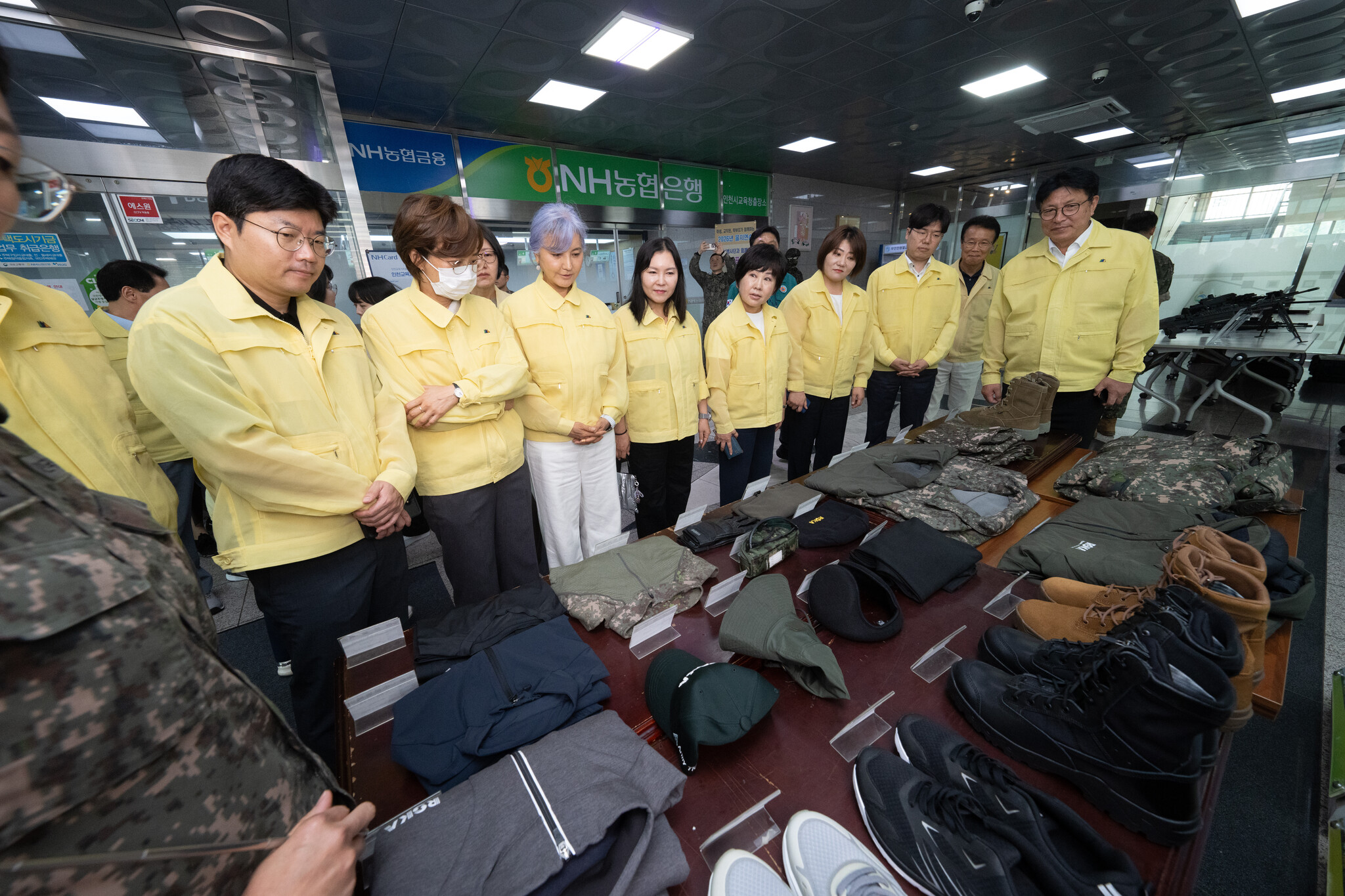 인천시의회 교육위, 교육청 찾아 을지연습 근무자 격려 이미지 3
