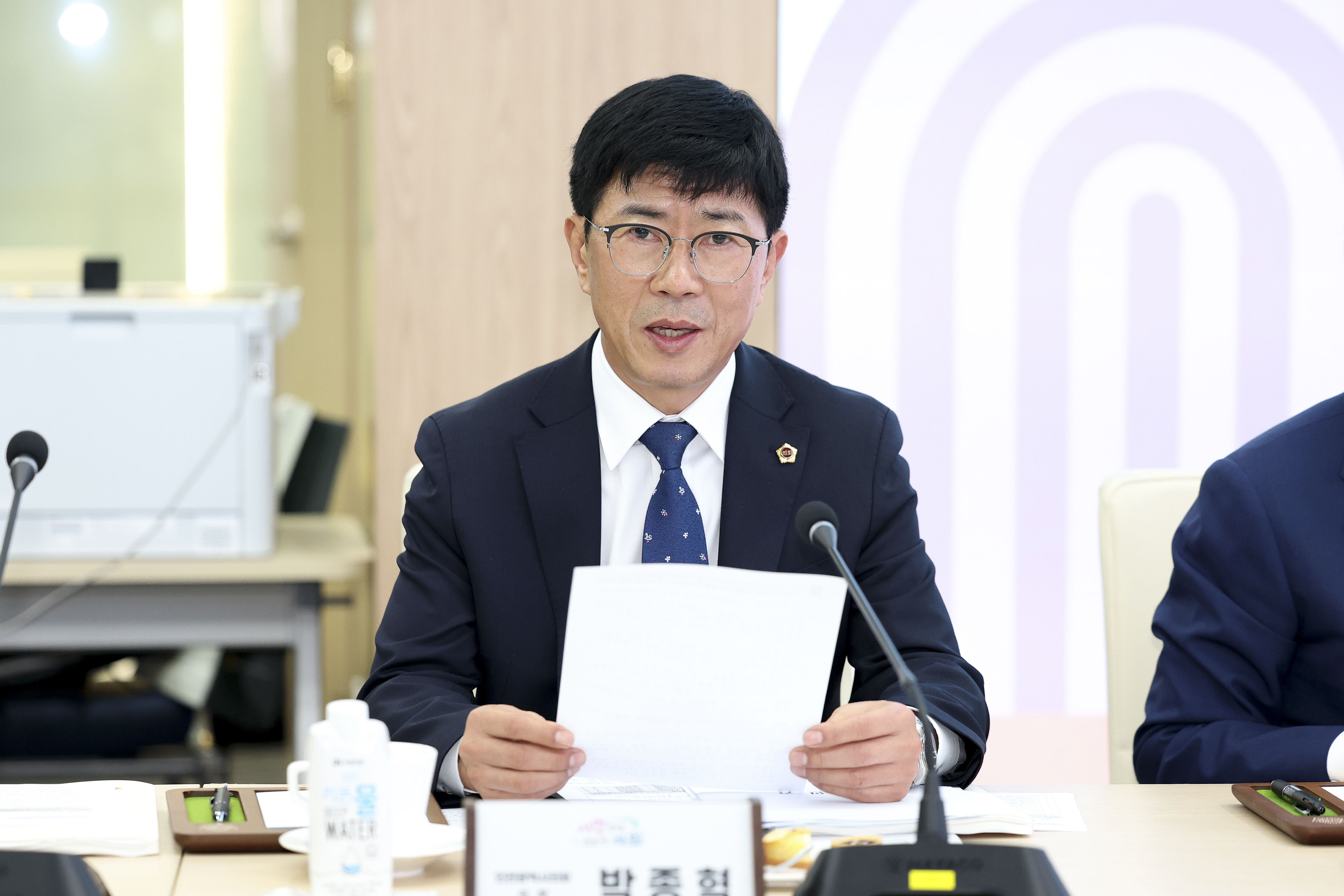 인천시의회 박종혁 의장  정상적인 군부대 이전 사업 추진에 앞장 이미지 2