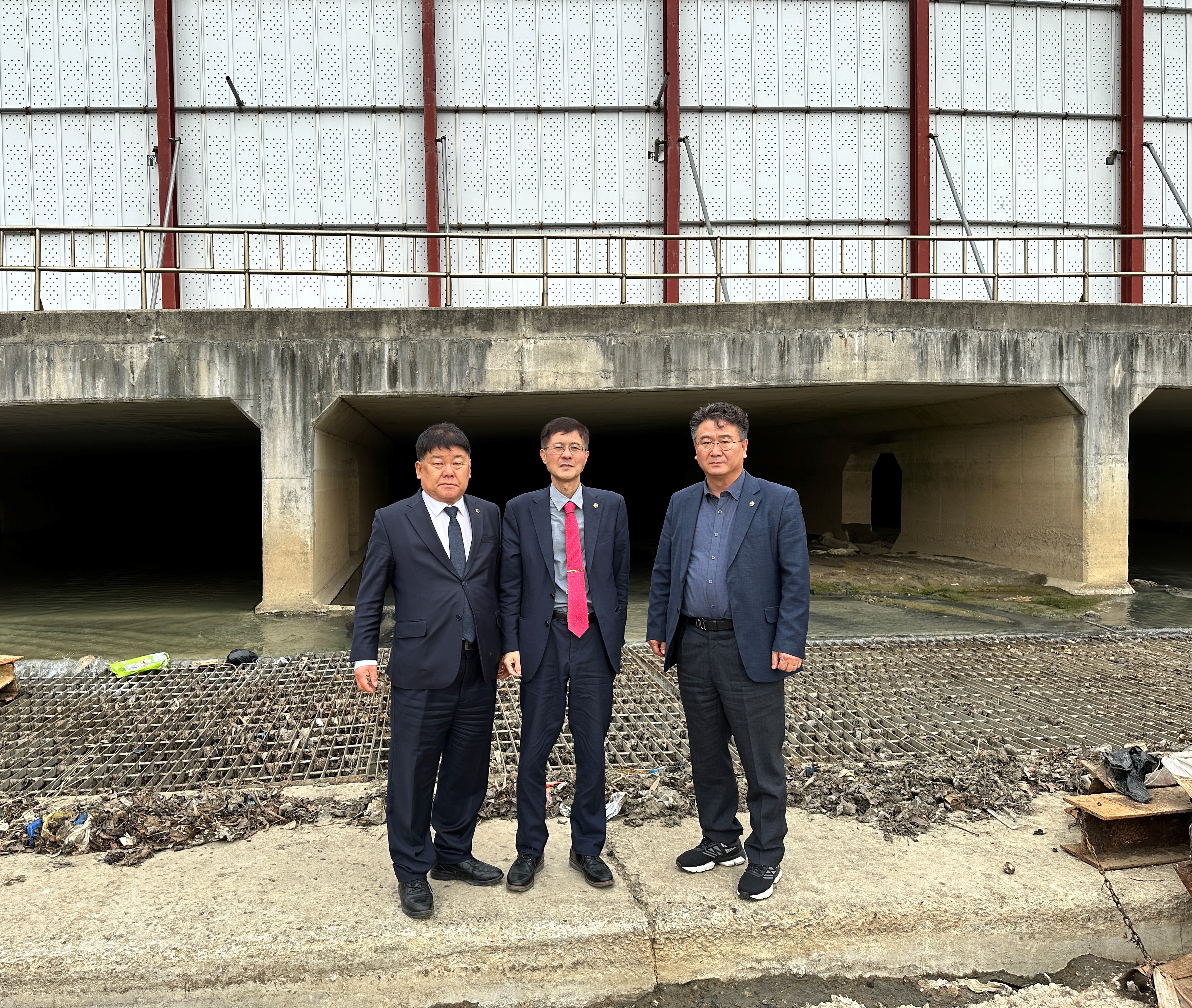 인천시의회 생태하천연구회, 미추홀구 도시공원 조성부지 현장점검 이미지 1