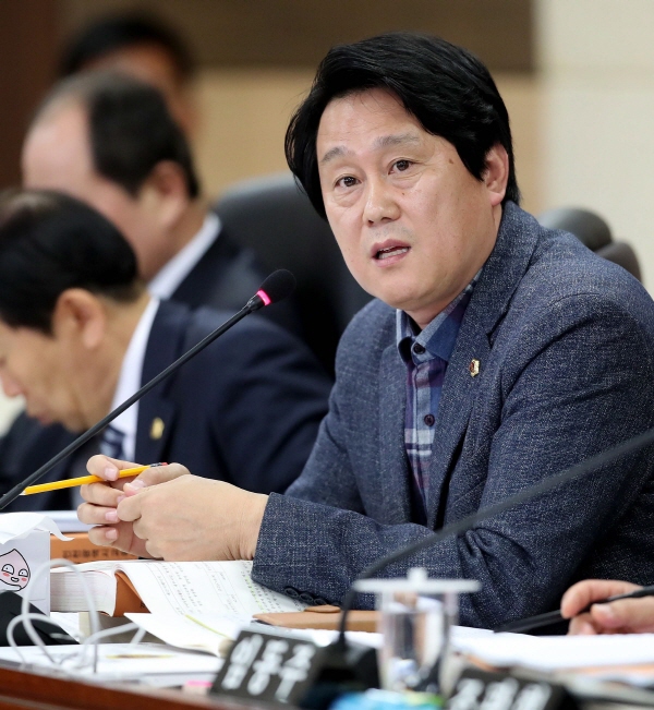 이용선 의원 사진