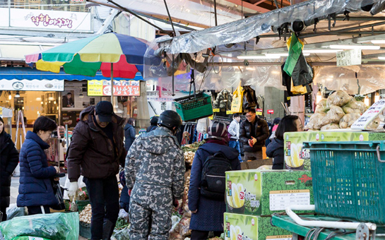 활기가 넘치는 모래내시장