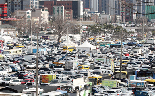 현재 중고자동차매매단지로 사용되고 있는 송도유원지