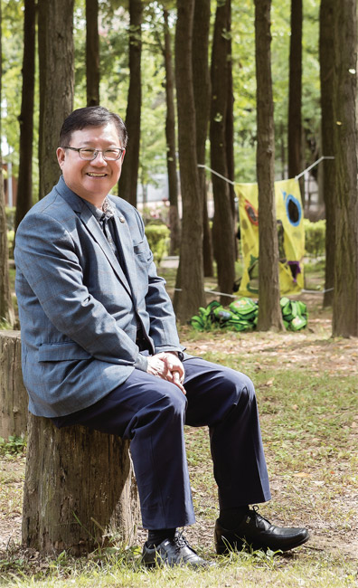 원적산공원에 나와 있는 김병기 의원