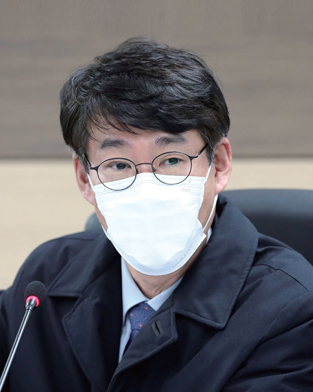 김성준 위원장 사진