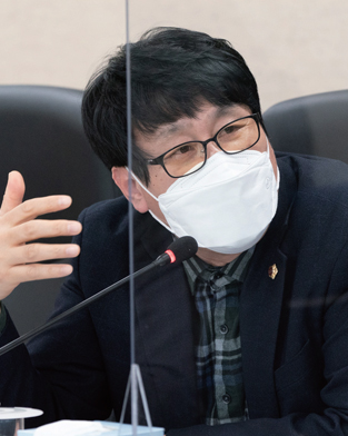 이용선 부위원장 사진