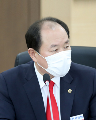 윤재상 부위원장 사진