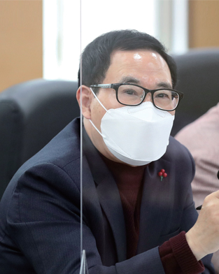 이용범 의원 사진