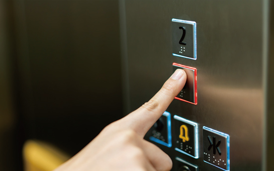 엘리베이터 사진