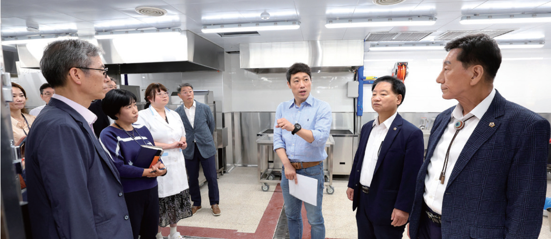 교육위원회 사진