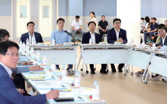 교육위원회 사진