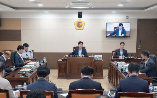 산업경제위원회 사진