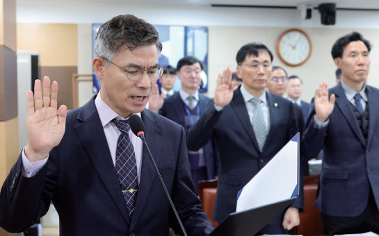 행정안전위원회 사진